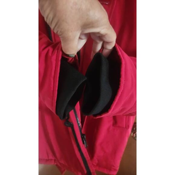 GUESS Red Hooded Parka Jacket – Faux Fur Trim, Quilted Lining, Winter Coat - Picture 4 of 5